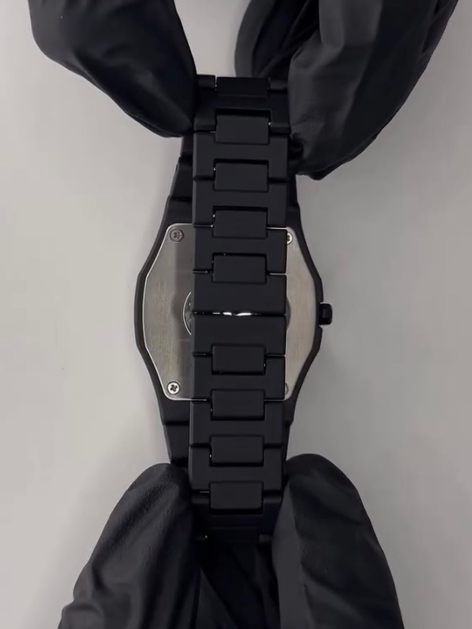 Black Aura Watch – Premium All-Black Quartz Wristwatch
